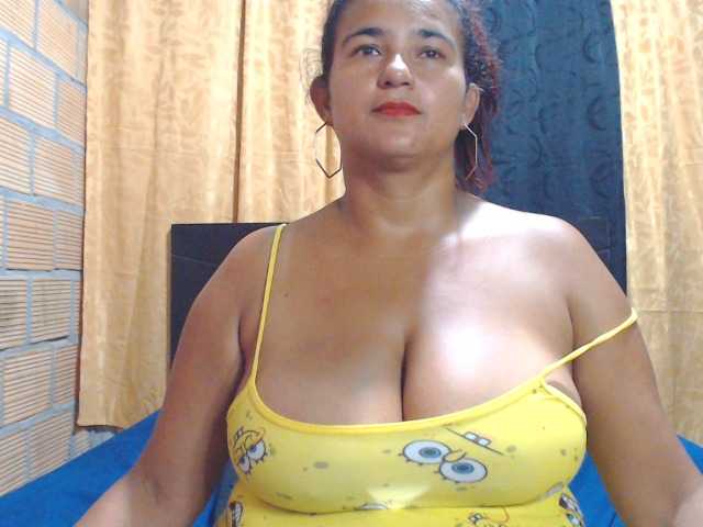 Foto's isabellegree I am a very hot latina woman willing everything for you without limits love