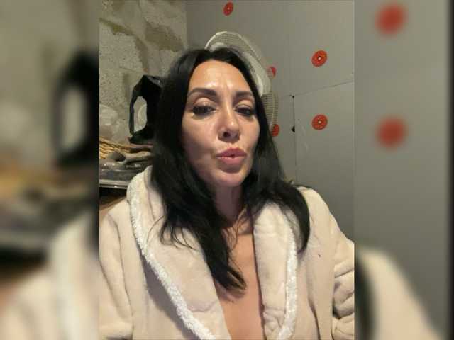 Foto's Karolina_Milf ❤️ Hi,Guys ! ❤️ SHOW WITH DILDO ❤️ @remain ❤️ LOVENS WORKS from 2 tok FAVORITE VIBRATION 27 tok Random 22 Wave 55 Pulse 222 Fireworks 333 Earthquake 555 THE HIGH. VIBRATION from 666 ! Cam2Cam in private! Before the private 50 tok in the chat