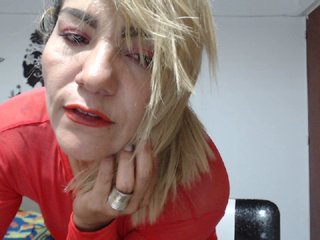 Foto's blondeisabell #Lush #lovense #dildo Flash boobs (20) Flash ass (25) Flash pussy (30) cum 150
