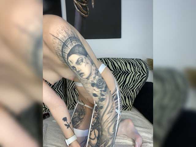 Foto's Dark-Willow Hello ❤️ I'm Margarita, a lovely artist in tattoos ❤️ lovense works from 2 t to ❤️ ---my Favorite vibration 11-20-111tk ❤️ BEFORE 150tk PRIVAT ❤only FULL PRIVAT ❤️ here to make my dream come true ❤️ @remain ❤️