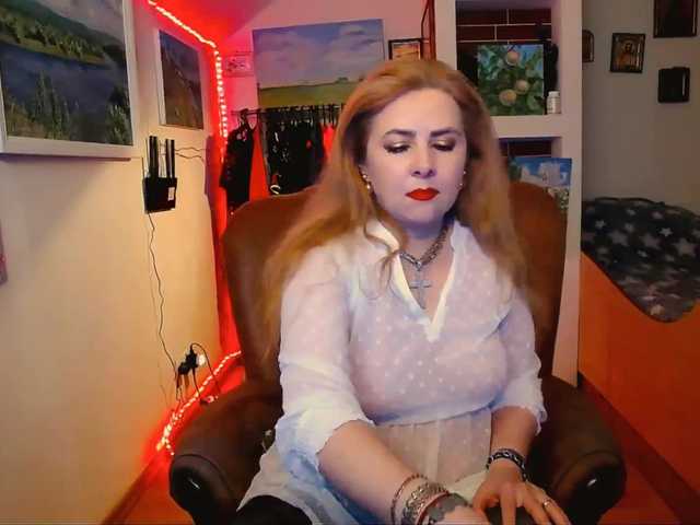Foto's Delicecatmyau interactive toy start vibro with 2 tok, naked in group chat and privat,watch cams is 60 tok , favorite vibes level 44, 111,222