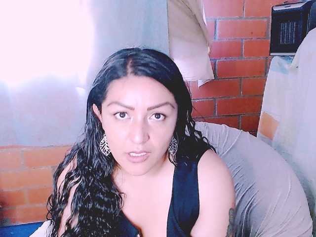 Foto's Pepiitaa-Pexx you want to talk to me #mature #hairy#latina #squirt#smalltits#deepthroat#chubby#bigpussylips#curvy