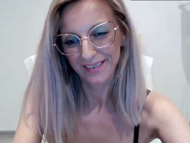 Foto's RachellaFox Sexy blondie - glasses - dildo shows - great natural body,) For 500 i show you my naked body [none]